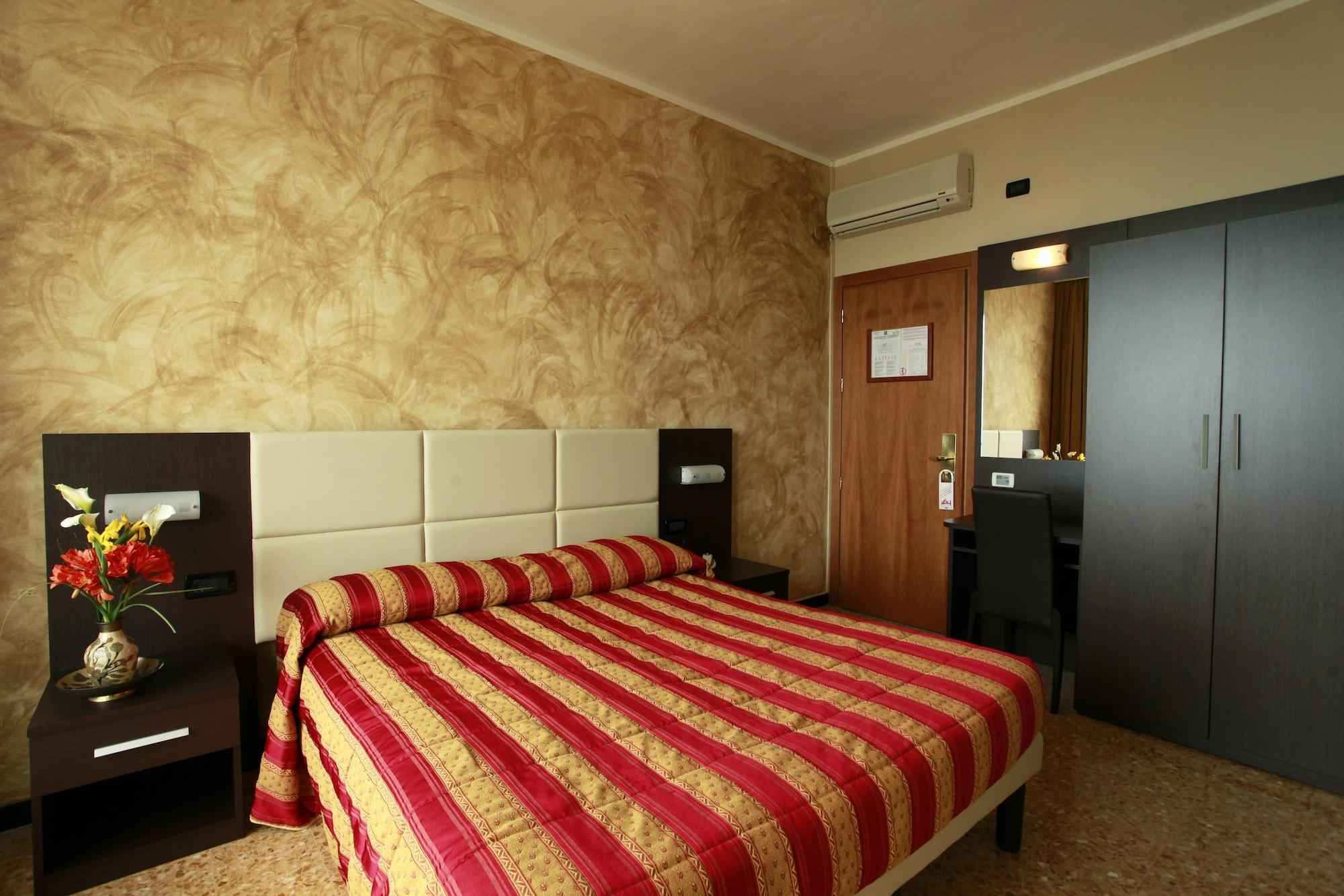 Piccolo Hotel 3*