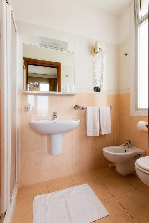 Piccolo Hotel Diano Marina